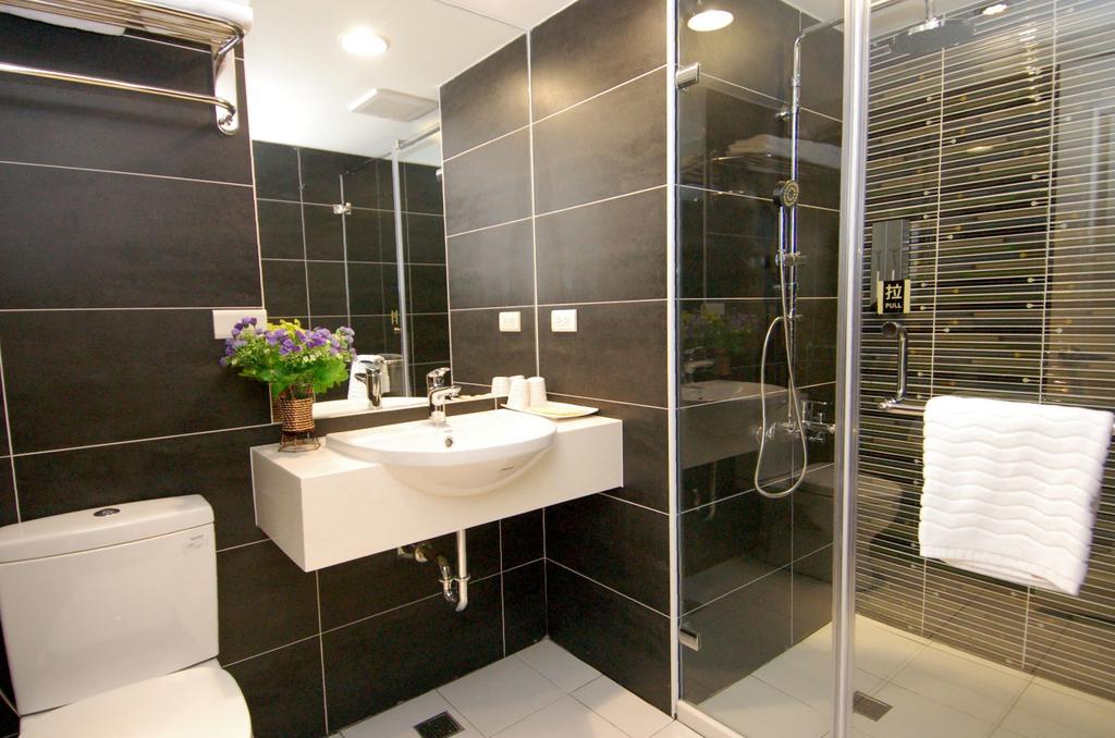 Season 5 Inn Luodong Oda fotoğraf